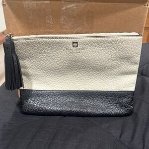 Kate Spade Black and Cream Leather Organizer Makeup Bag Textured Clutch